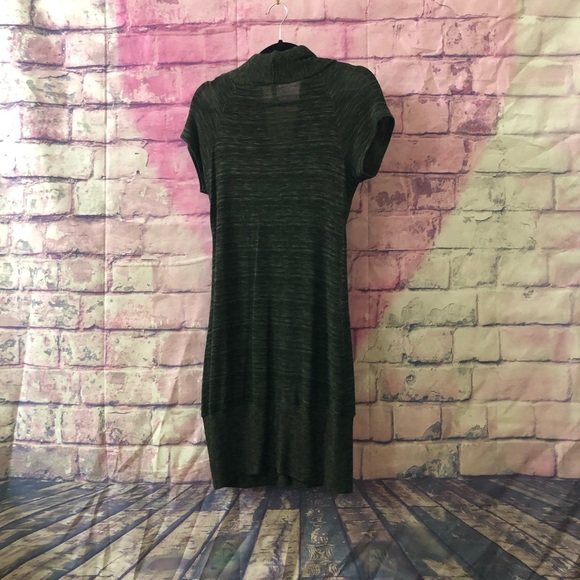 short sleeve sweater dress - Picture 2 of 2